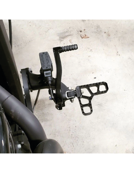 PEDANE JOKER MACHINE PER INDIAN SCOUT E VICTORY OCTANE