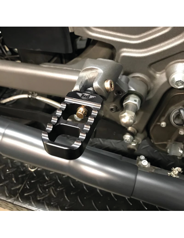 PEDANE JOKER MACHINE PER INDIAN SCOUT E VICTORY OCTANE