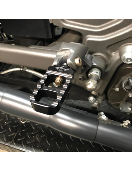 PEDANE JOKER MACHINE PER INDIAN SCOUT E VICTORY OCTANE