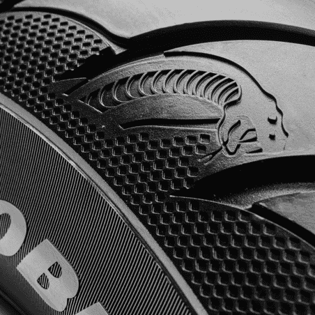 PNEUMATICI AVON COBRA CHROME