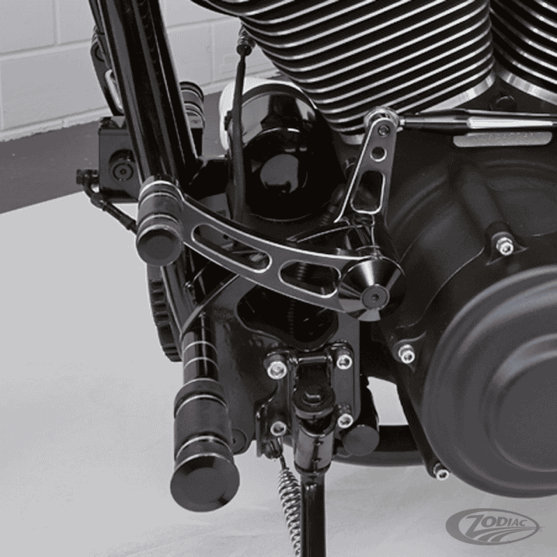 COMANDI AVANZATI IN ALLUMINIO BILLET CROMATO PER SOFTAIL E FX E FL A 4 MARCE