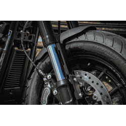 PARAFANGO ANTERIORE IN ACCIAIO RICK'S PER FAT BOB MILWAUKEE EIGHT 2