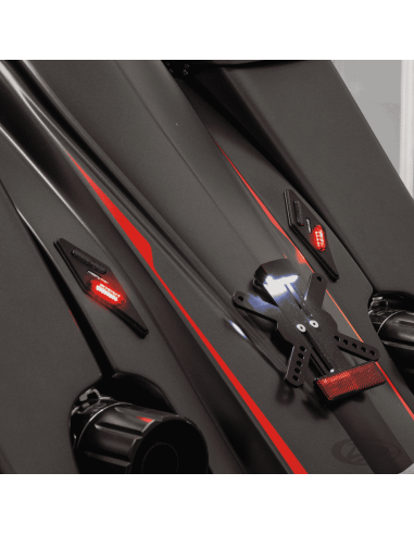 LUCI POSTERIORI SQUADRATE A FILO TOMMY & SONS